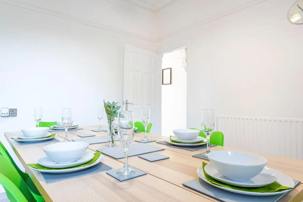 Jasmine Villa B - Ideal For Qmc & Uni - Free Parking نوتينغهام 0*,