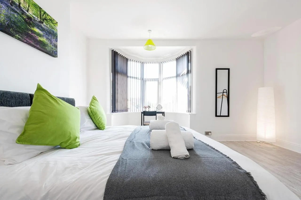 Jasmine Villa B - Ideal For Qmc & Uni - Free Parking نوتينغهام